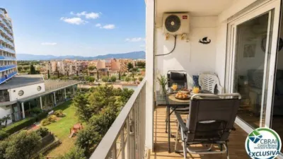 Apartment in Passatge Delta Muga photo 2