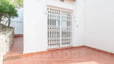 Chalet on Carrer de Eramprunyà photo 45