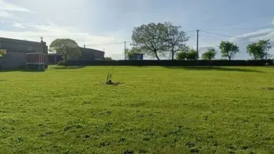Terreno en venta en Poza (Cesuras) - Vista 3