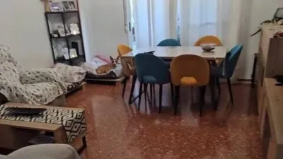 Flat in Aldaia photo 4