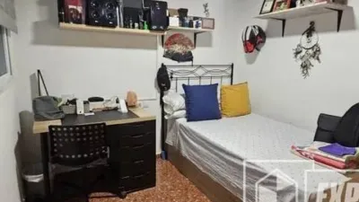 Flat in Aldaia photo 13