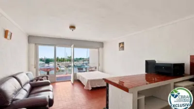 Apartment in Port Grec 1 Street photo 18