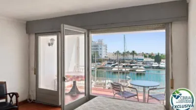 Apartment in Port Grec 1 Street photo 23