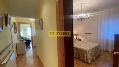 Apartment in Ensanche photo 8