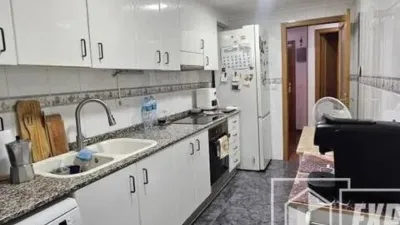 Flat in Aldaia photo 6