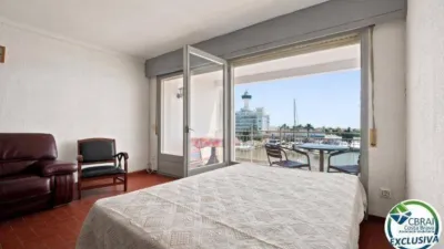 Apartment in Port Grec 1 Street photo 20