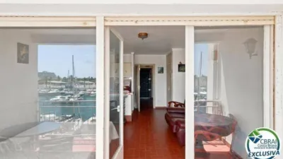 Apartment in Port Grec 1 Street photo 6