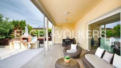 Chalet in Palau-Saverdera photo 7
