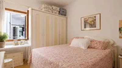 Apartment in Plaça dels Patins photo 8