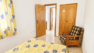 Flat on Carrer de Canarias photo 11