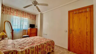 Apartment on Avenida de Pinoso photo 32