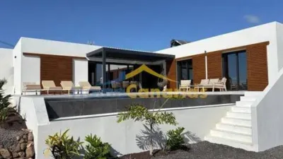 Chalet en La Oliva photo 6