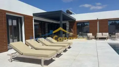 Chalet en La Oliva photo 3