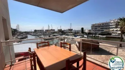 Apartment on Avinguda del Port del Canigó photo 5