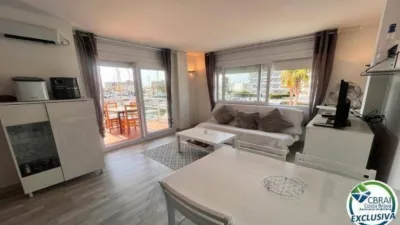 Apartment on Avinguda del Port del Canigó photo 3