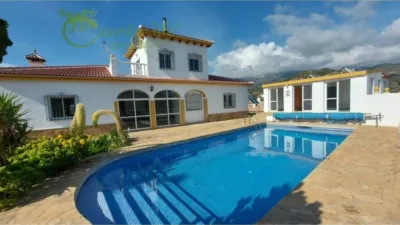 Villa in Canillas de Aceituno photo 3
