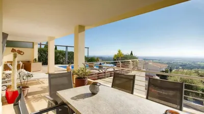 Chalet in Les Torroelles photo 9