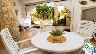 House on Carrer de l'Ebre photo 20