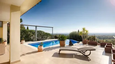 Chalet in Les Torroelles photo 7