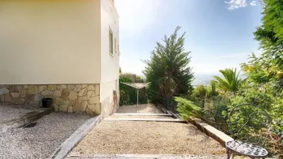 Chalet in Les Torroelles photo 29