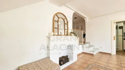 House on Carrer de la Rioja photo 16