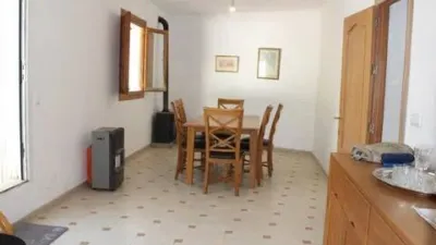 Terraced house on Calle de la Fuente del Oro photo 9