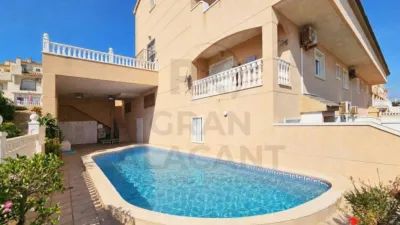 House on Carrer de la Rioja photo 32