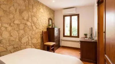 Apartment in El Coll d'en Rabassa photo 12
