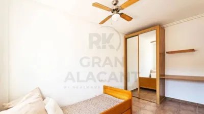 House on Carrer de la Rioja photo 20