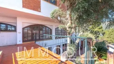 Chalet on Passeig de Bellavista photo 44