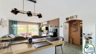 Apartment in Empuriabrava photo 9