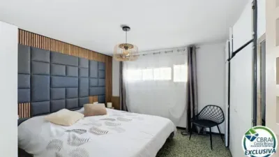 Apartment in Empuriabrava photo 13