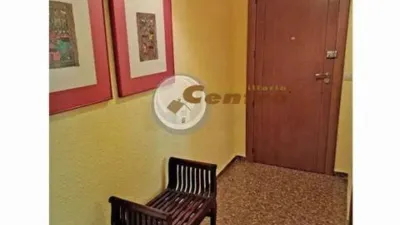 Apartment in La Milagrosa-La Estrella-San Antón photo 6