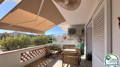 Apartment in Empuriabrava photo 2