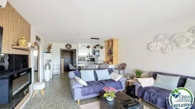 Apartment in Empuriabrava photo 5