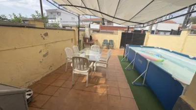 Terraced house in Esparreguera photo 3