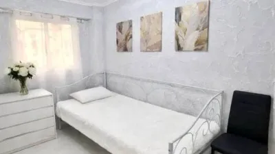 Apartment on Calle de Conchita Piquer photo 3