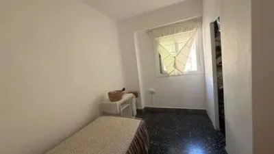 Apartment in Burjassot photo 14
