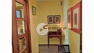 Apartment in La Milagrosa-La Estrella-San Antón photo 7