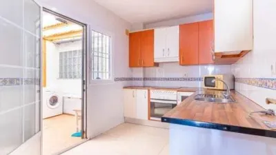 Apartment on Fray Luis de León Street photo 4