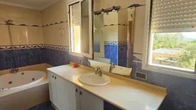 Chalet in Enguera photo 9