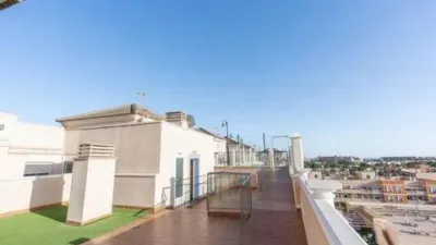 Apartment on Hermanos Pinzón Street photo 2