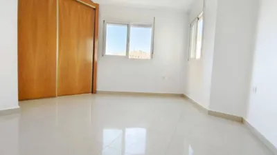 Apartment on Zoa Street photo 9