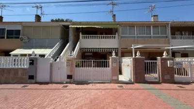 Casa en calle Urbano Arregui photo 26
