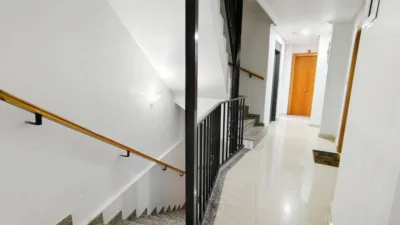 Apartment on Zoa Street photo 15