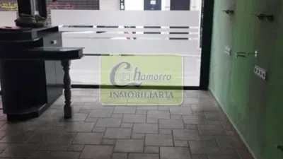 Local comercial en venta en A Gándara - Más