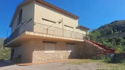 Rustic house on Via Mas Castell Street, No Number photo 9