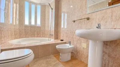 Apartment on Calle de Britania photo 18