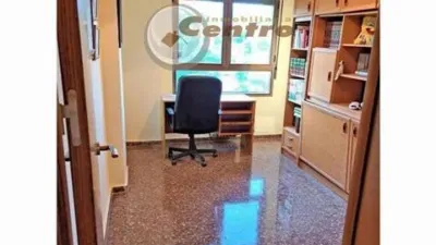 Apartment in La Milagrosa-La Estrella-San Antón photo 18