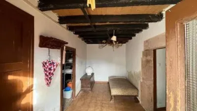 Rustic house on Calle Barrio Naveda, 59 photo 7